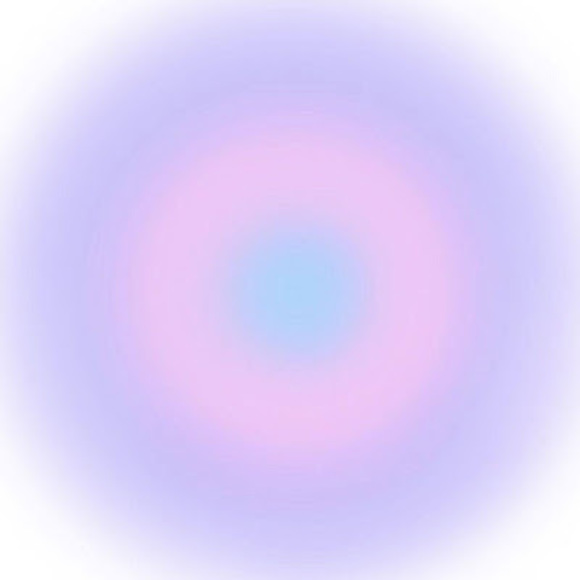 Meet your Posher, Claudia - Picture 1 of 1